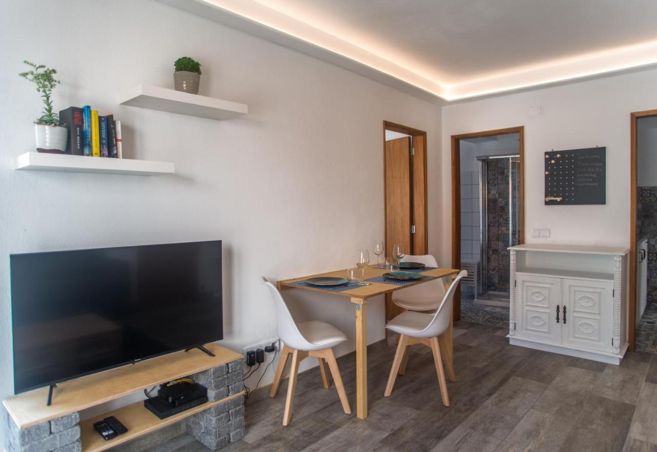 Apartamento Colorido Lagos Exterior foto
